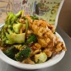 Best Chicken w. Broccoli in Essex, MD